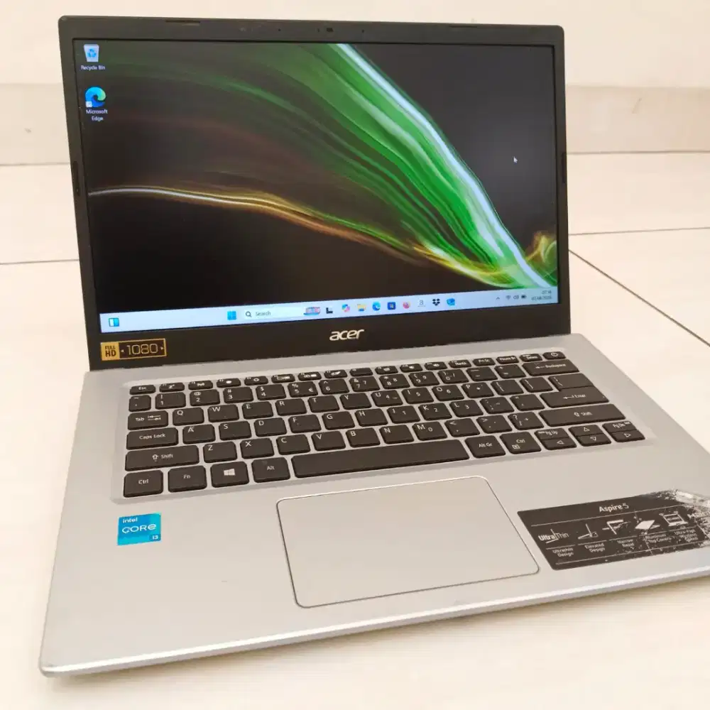 Laptop Acer Aspire A514-54 I3 11th generation
Ram 4 GB
HDD 512 GB