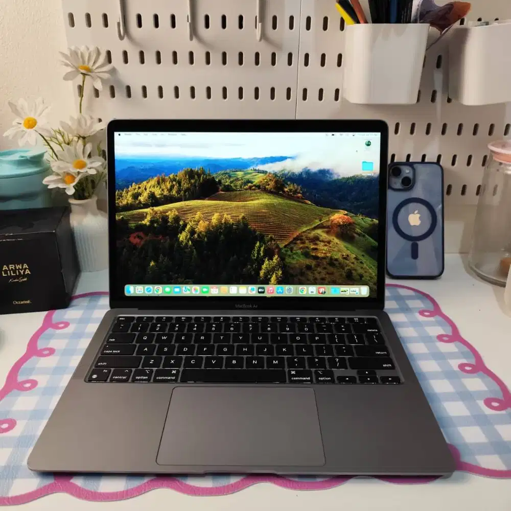 Macbook Air Retina Apple M1 2020 Slim Grey 8/256
