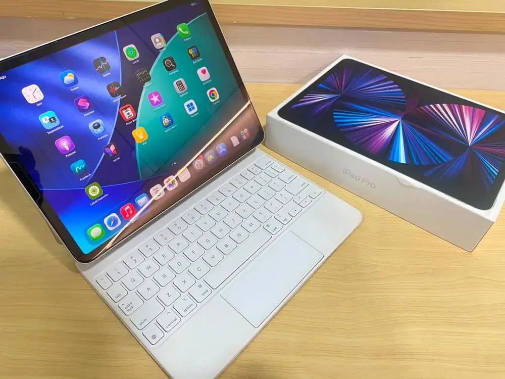Apple Ipad M1 Pro 256 gen 3 + keyboard