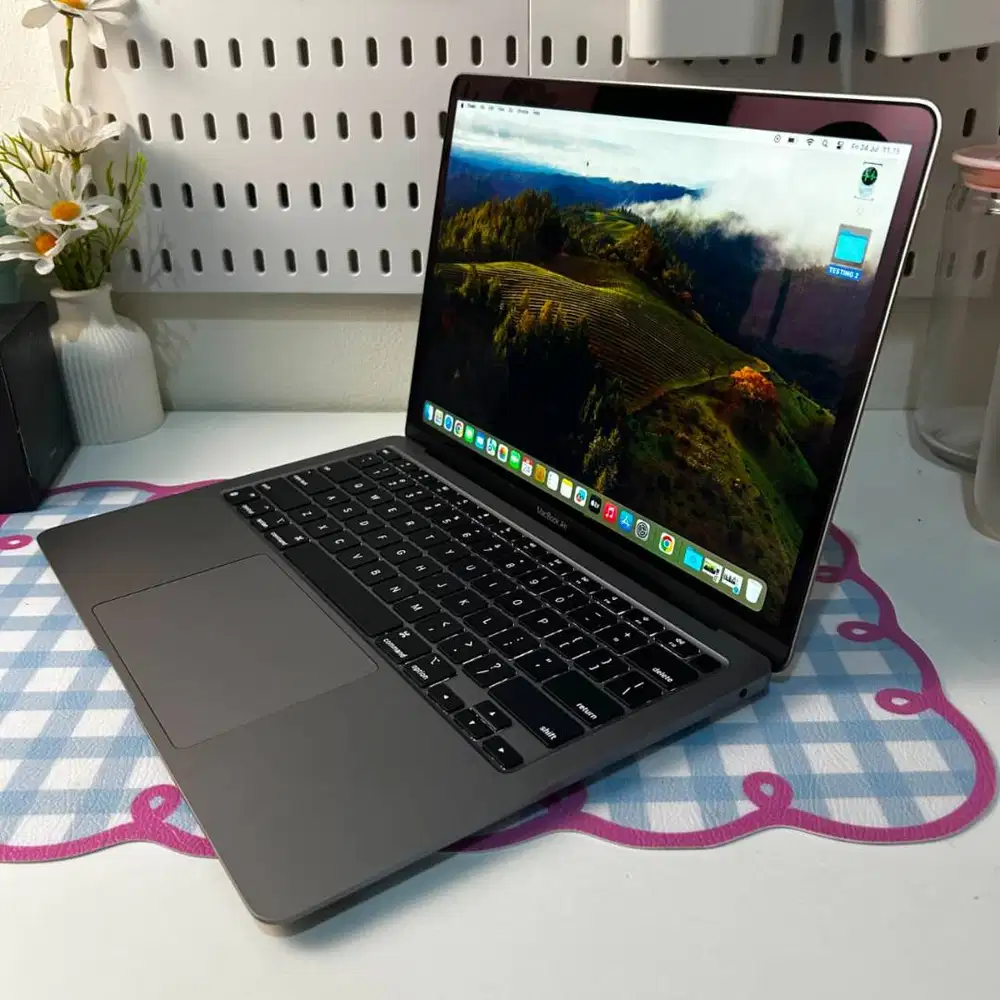 Macbook Air Retina Apple M1 2020 Slim Grey 8/256 OK