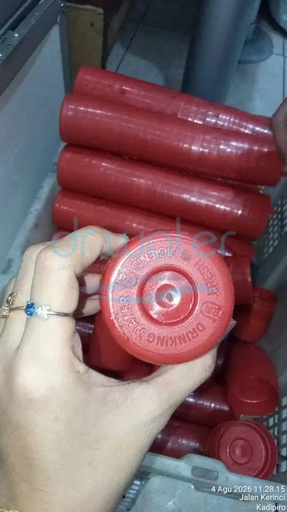 SADEYAN Tutup Galon Merah & Biru per ball dan per pack
