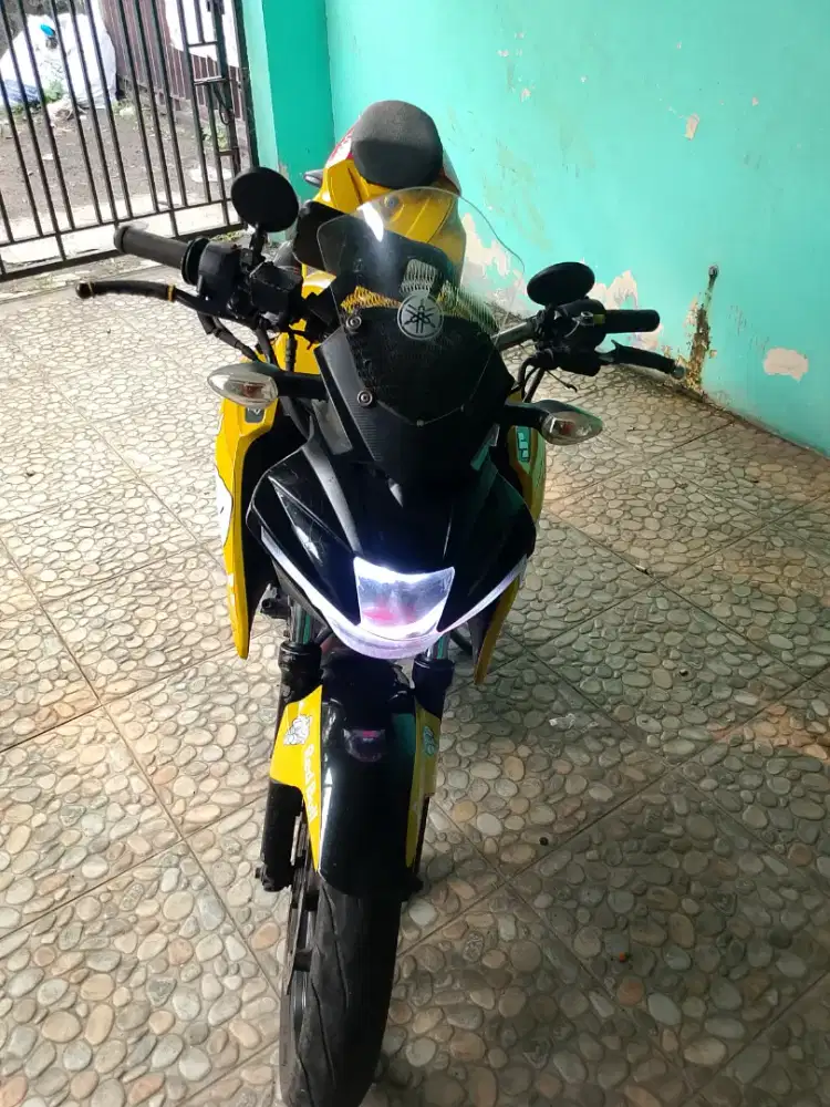 Dijual Motor Suzuki GSX R150 Tahun 2019