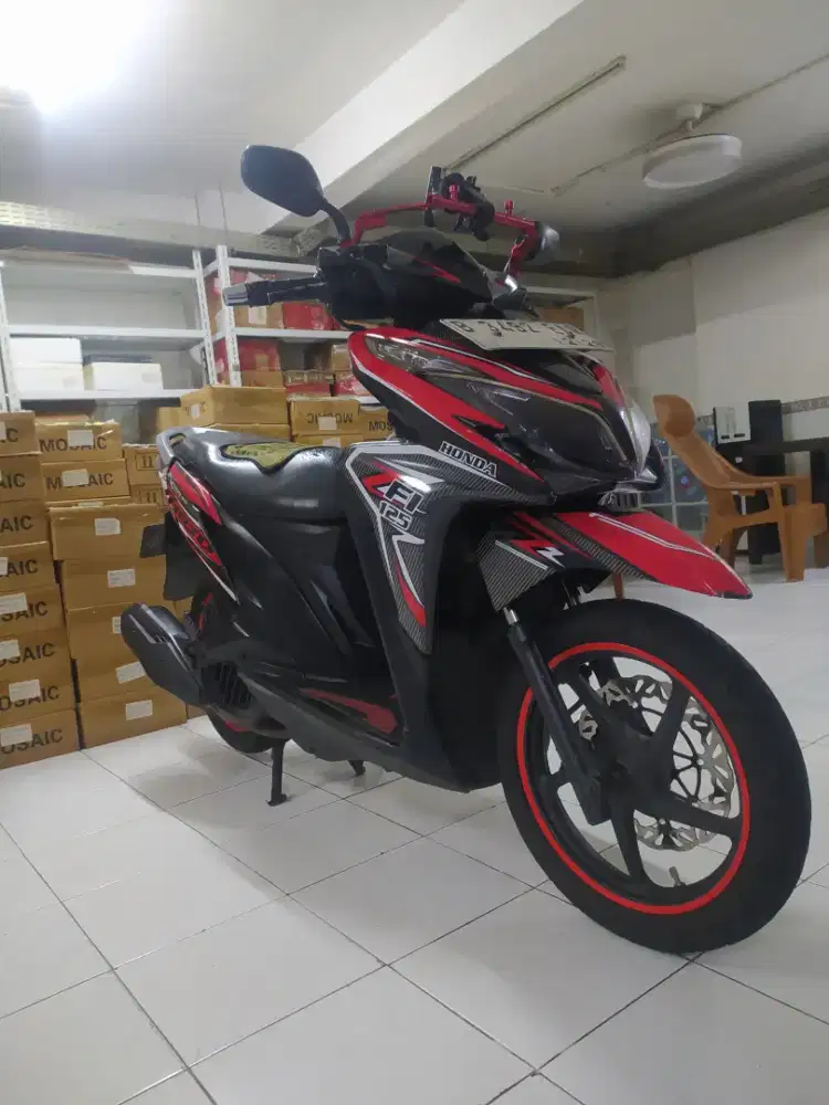 Di jual motor Vario 125 kzr