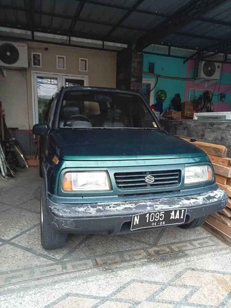 SUZUKI SIDEKICK 1995. PLAT N MALANG KOTA. WARNA HIJAU METALIK .1590 CC