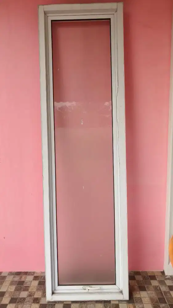 Kusen aluminium kaca
