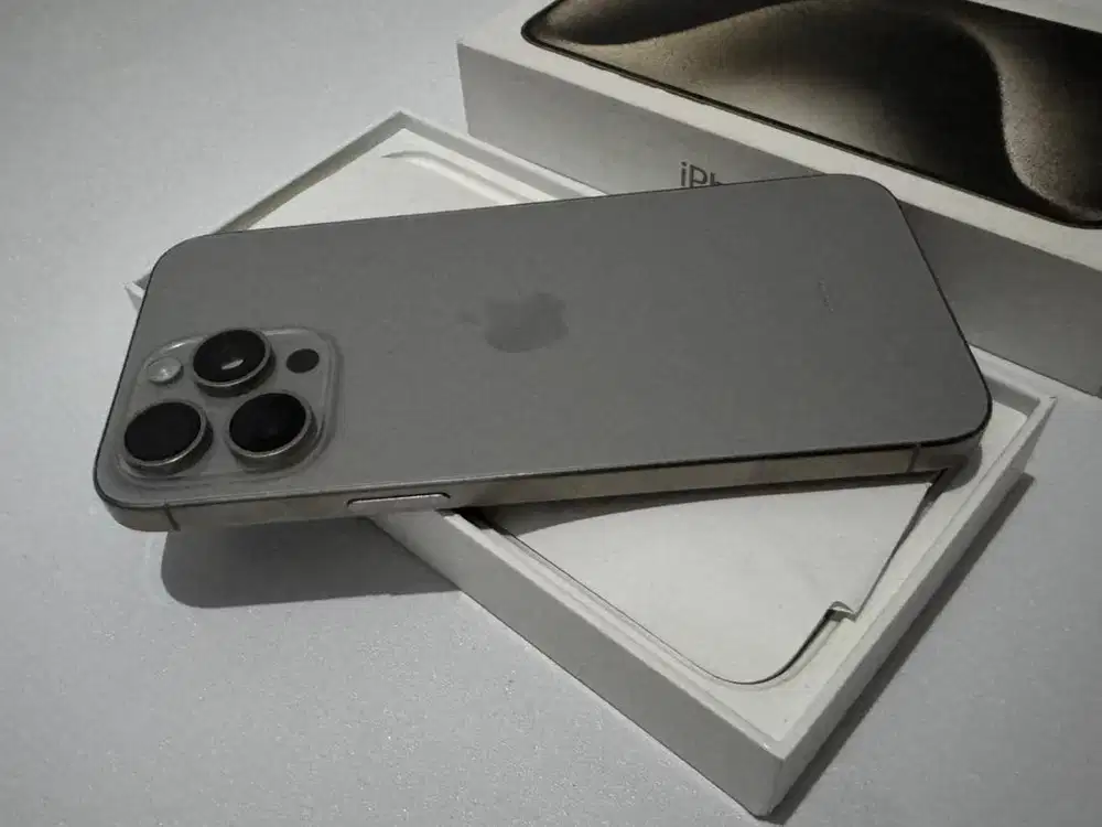 Iphone 15 pro max 256GB  RESMI