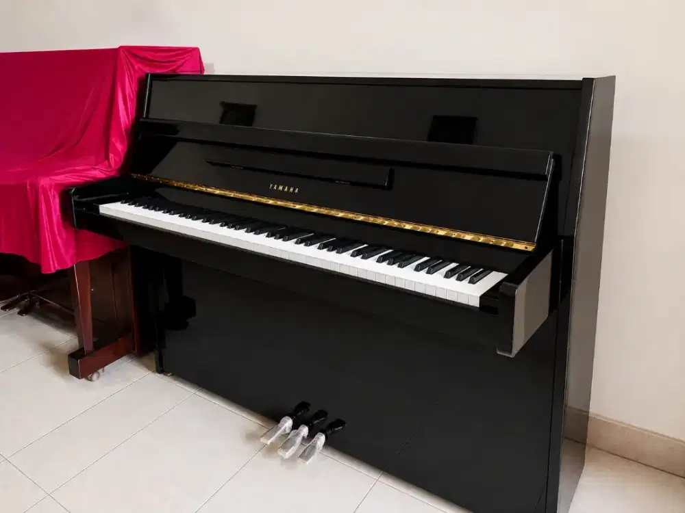 Dijual Piano Akustik Upright Yamaha LU-101 Original