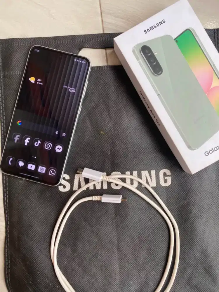 Samsung A56 5G 12/256 Garansi ON