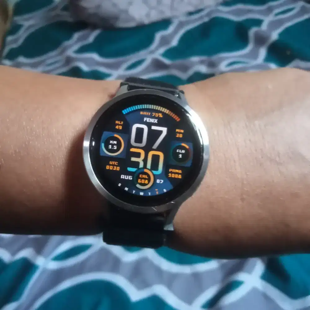 Garmin venu 4 41 mm gray/siver