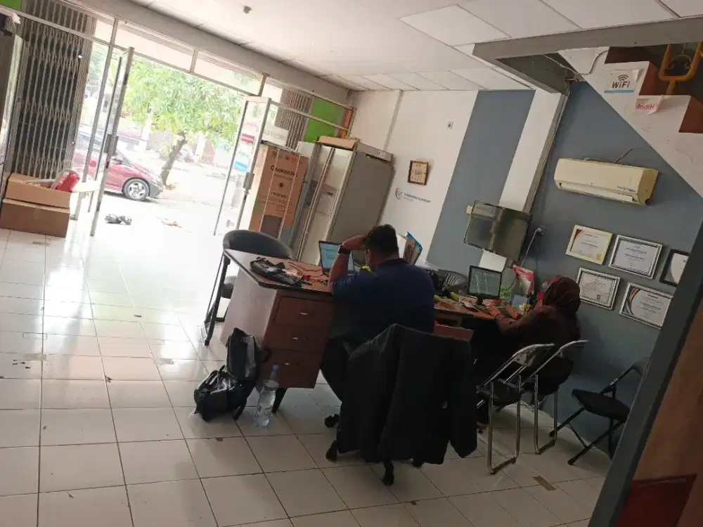 Teknisi AC & Kenek