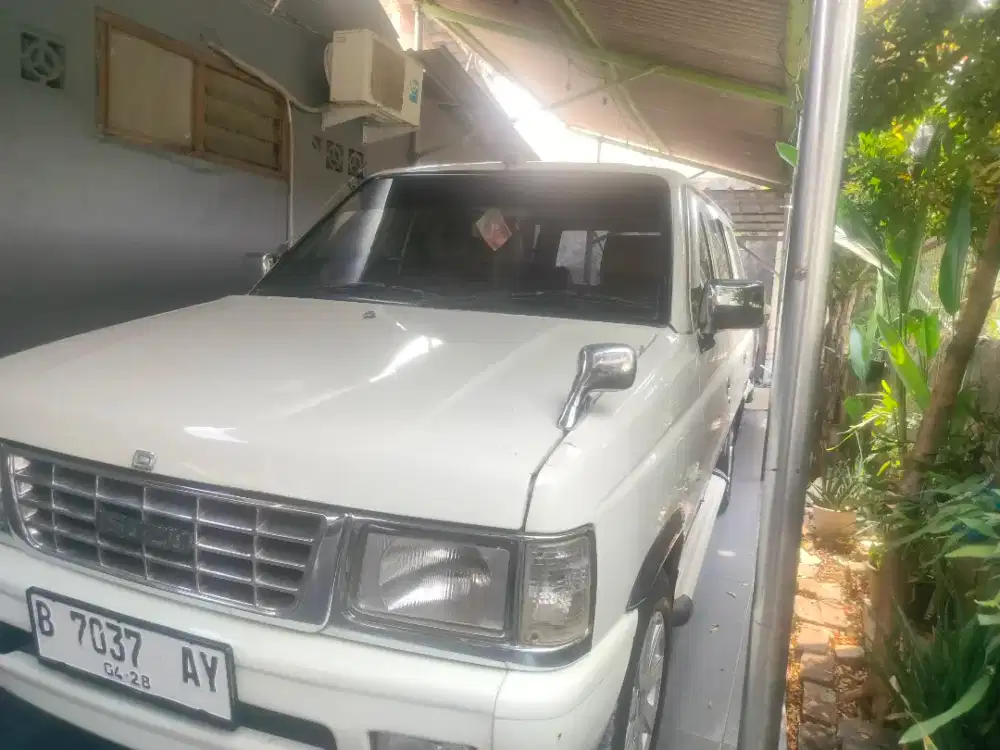 Isuzu panther royal th99