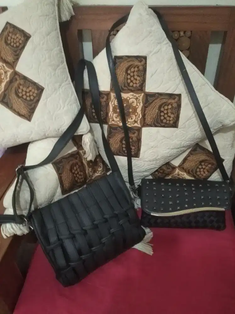 Tas wanita ada 2 murah barang sesuai foto