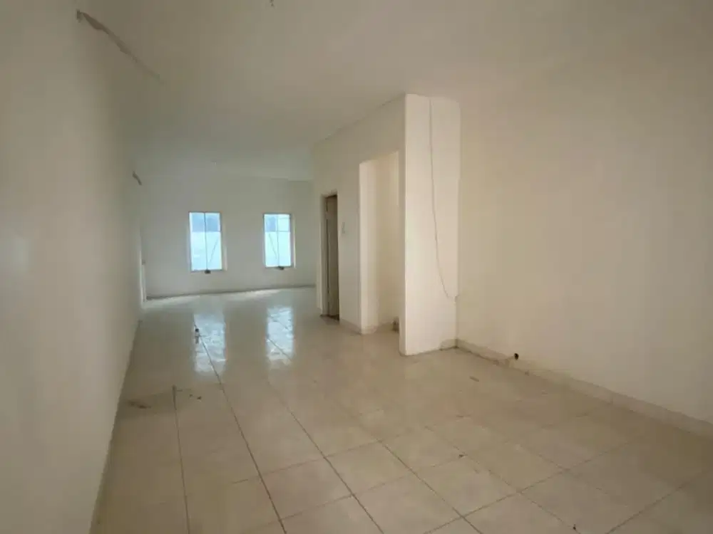 Disewakan Ruko Gandeng 3 Lantai di CBD Gading Serpong