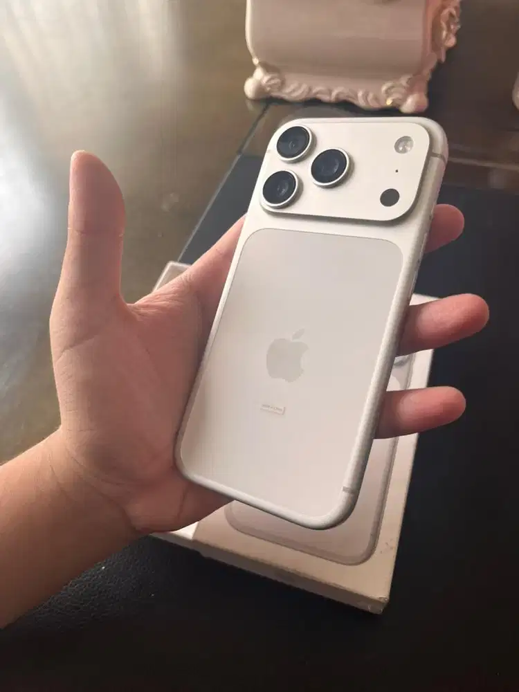 iphone 17 Pro 256gb ibox silver