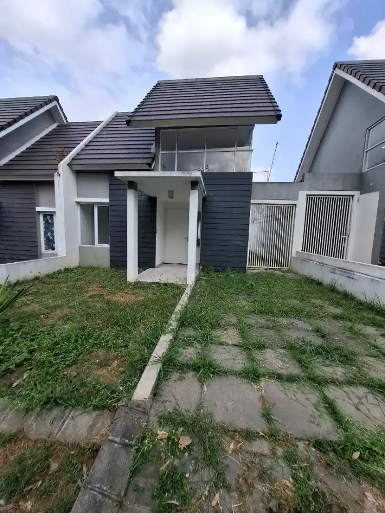 DISEWAKAN RUMAH MALANG ANGGUN SEJAHTERA