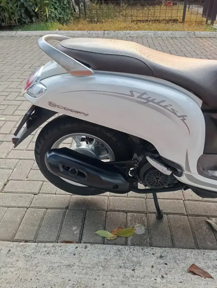 Honda scoopy donat 2020 fulori mulus pajak baru bayar