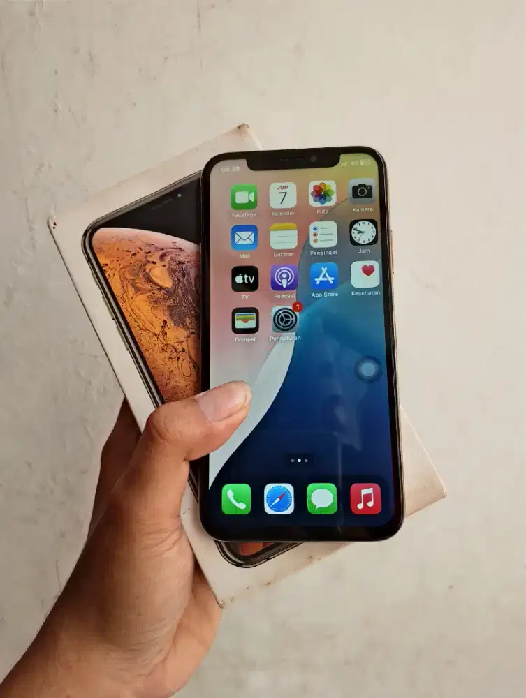 Iphone xs 64 GB terdaftar