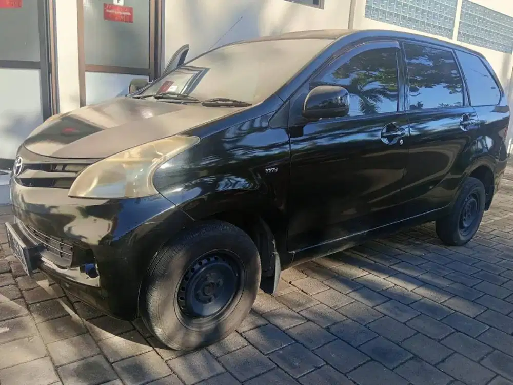 Di Jual mobil ex Kantor Avanza (buleleng)