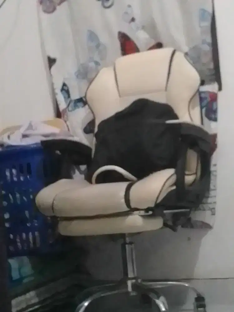 Jual bangku bekas kantor