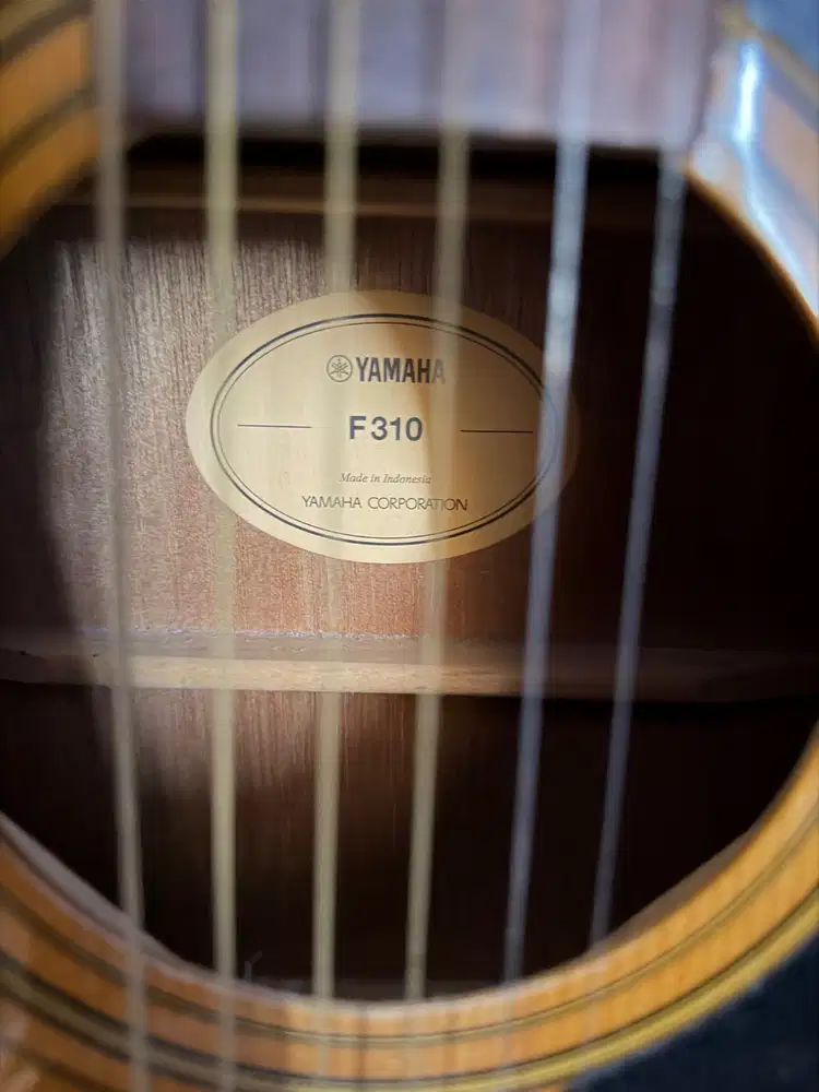 Jual Gitar Akustik Yamaha F310