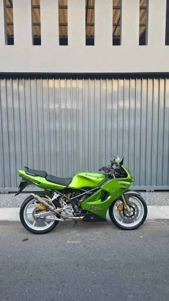 Ninja rr old cbu 2006