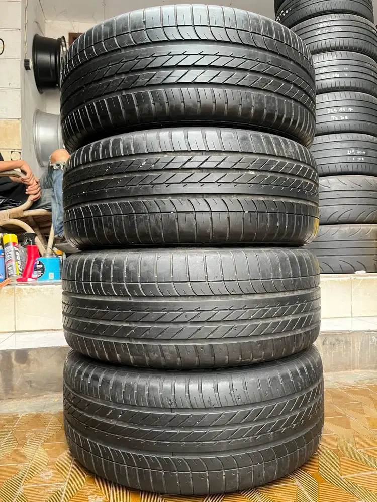 Ban Goodyear Eagle F1 RFT 255 50 r19  4Pcs
