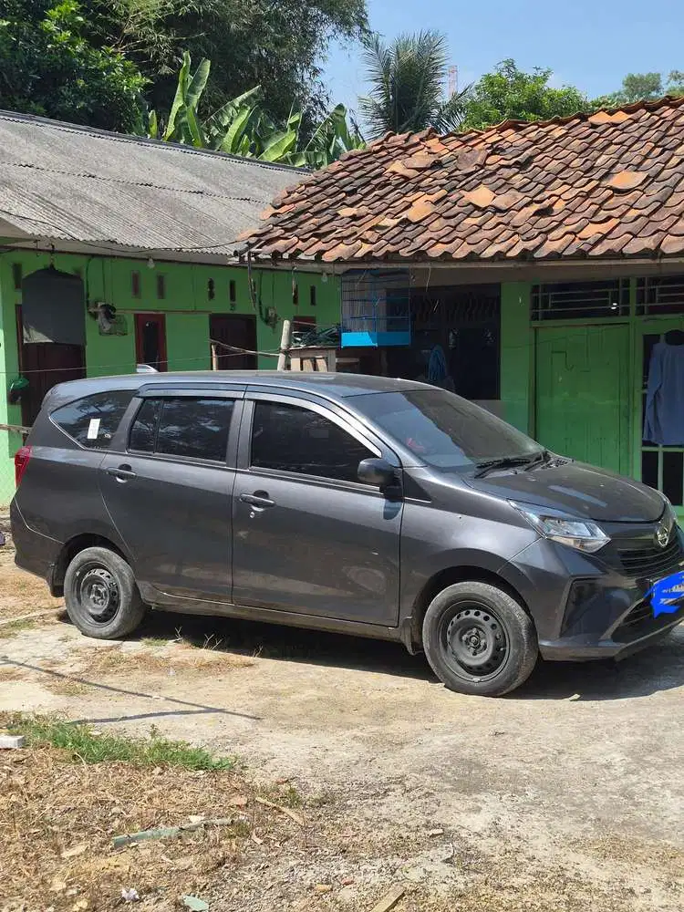 Daihatsu Sigra 2024 Bensin