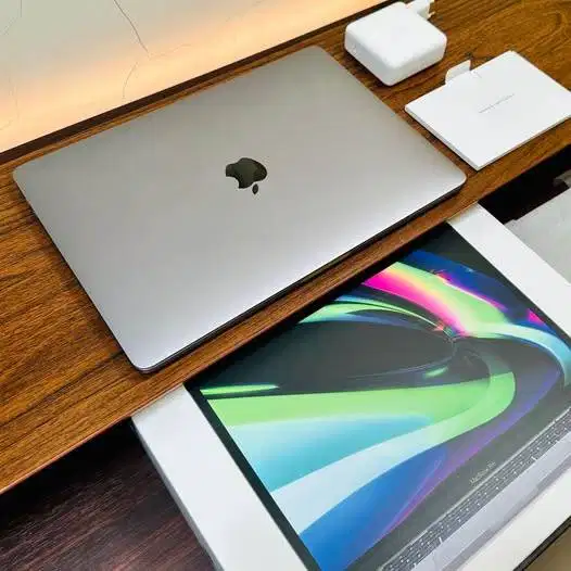 MacBook Pro 13 inch M1 256GB 512GB fullset original