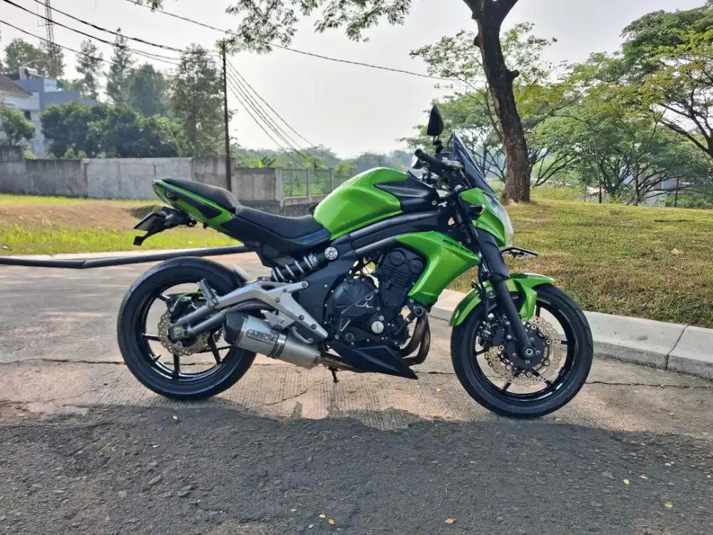 Low KM kawasaki er6n 650 cc 2012