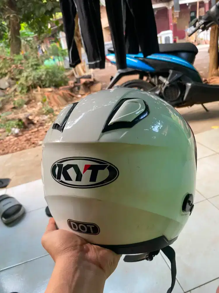 Jual helm,helm kyt