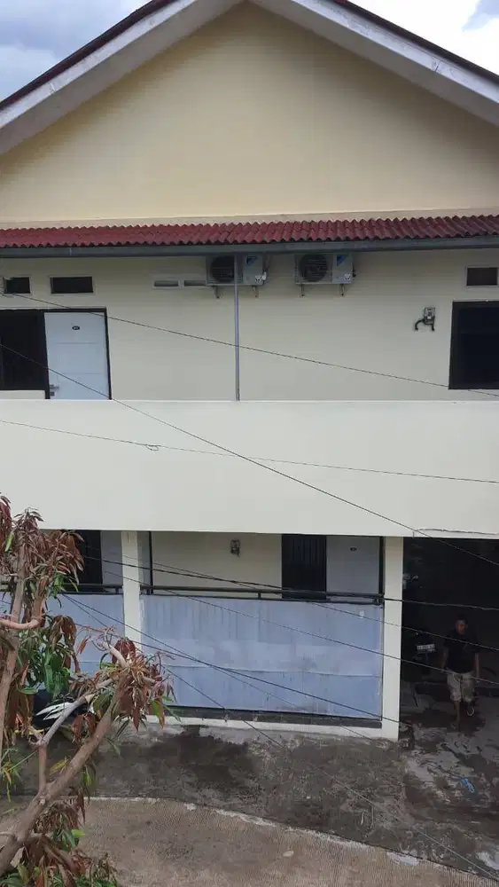 Kost Nyaman Bebas Banjir di Bekasi ada air panas bs parkir mobil