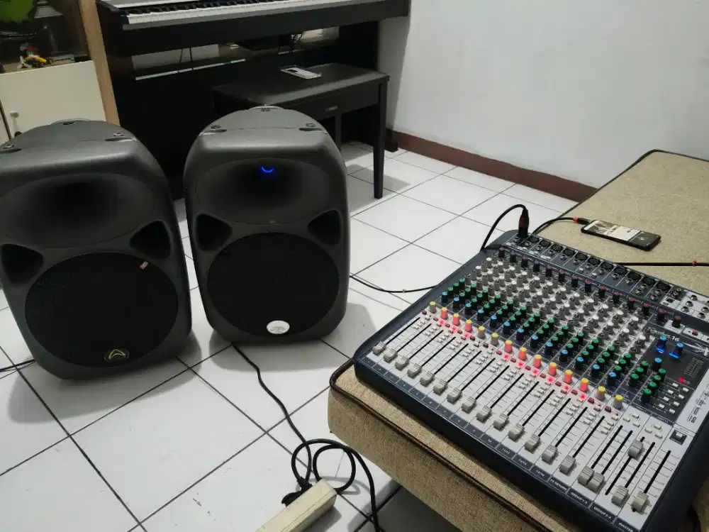 Speaker aktif Wharfedale