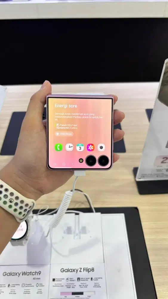 Promo kredit samsung galaxy Z Flip8 Melalui samsung finance+