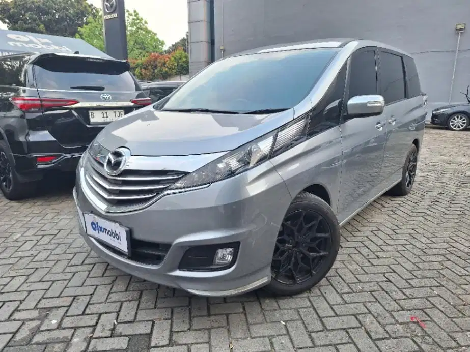 DP MURAH Mazda Biante 2.0 Skyactiv Bensin-AT 2016 Silver C9FIF