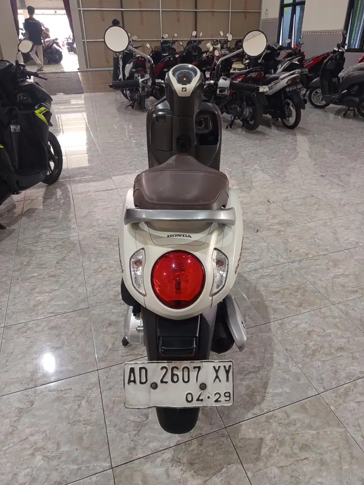 Scoopy Prestige 2024