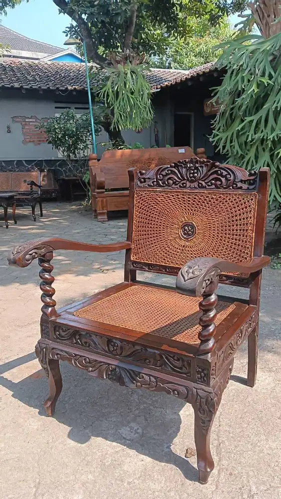 1 Set Meja Kursi Tamu Jati Ukir Pelintiran Rotan Bekas Lawas Jadul Ori