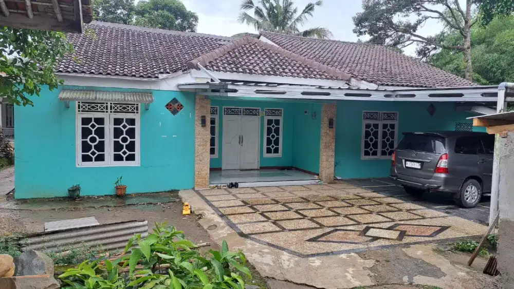 Di jual murah rumah siap huni lokasi di Babakan Madang Sentul Bogor