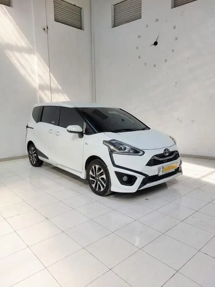 Toyota Sienta 1.5 Q CVT Facelift 2019