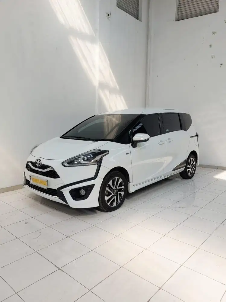 Toyota Sienta 1.5 Q CVT Facelift 2019