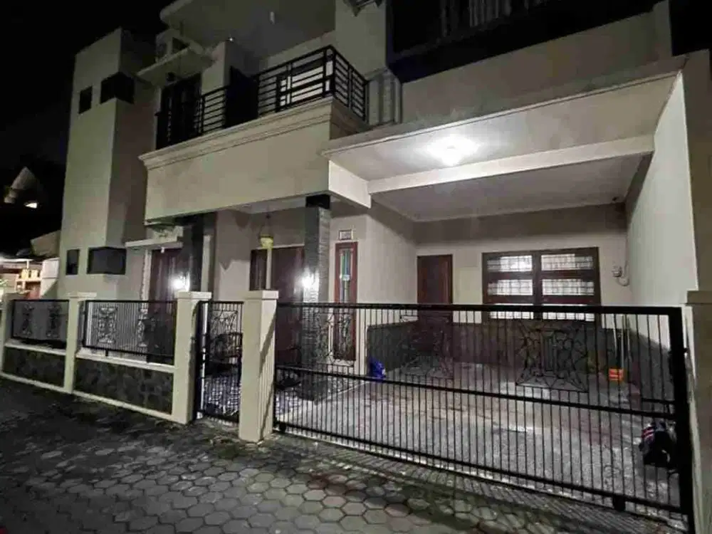 Dijual Murah Rumah Siap Huni Hook di Kompleks BRI Bekasi Barat
