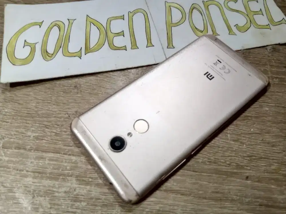 Redmi 5 Plus-Gold.4G.Finger.Ram 2/16GB.ORI.GOLDEN PONSEL