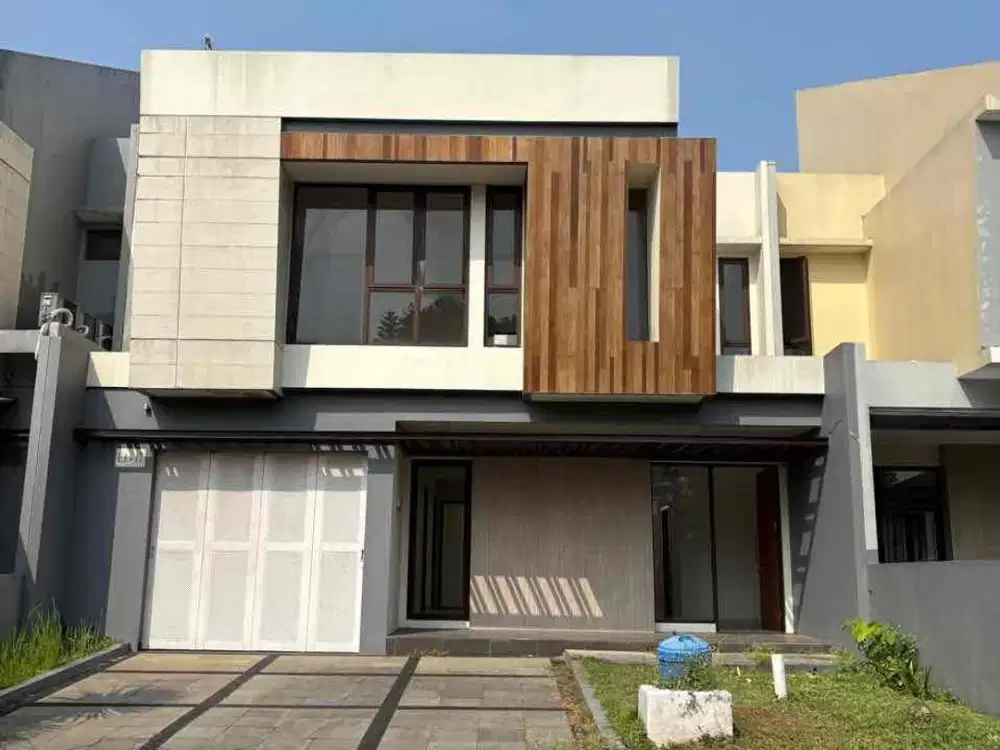 DIJUAL RUMAH LUAS DEPAN TAMAN
THE EMINENT - BSD CITY - TANGERANG