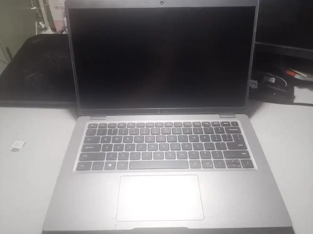 Laptop Dell 5420 Intel i5 gen 11 ram 16gb ddr4 ssd nvme 256gb layar 14