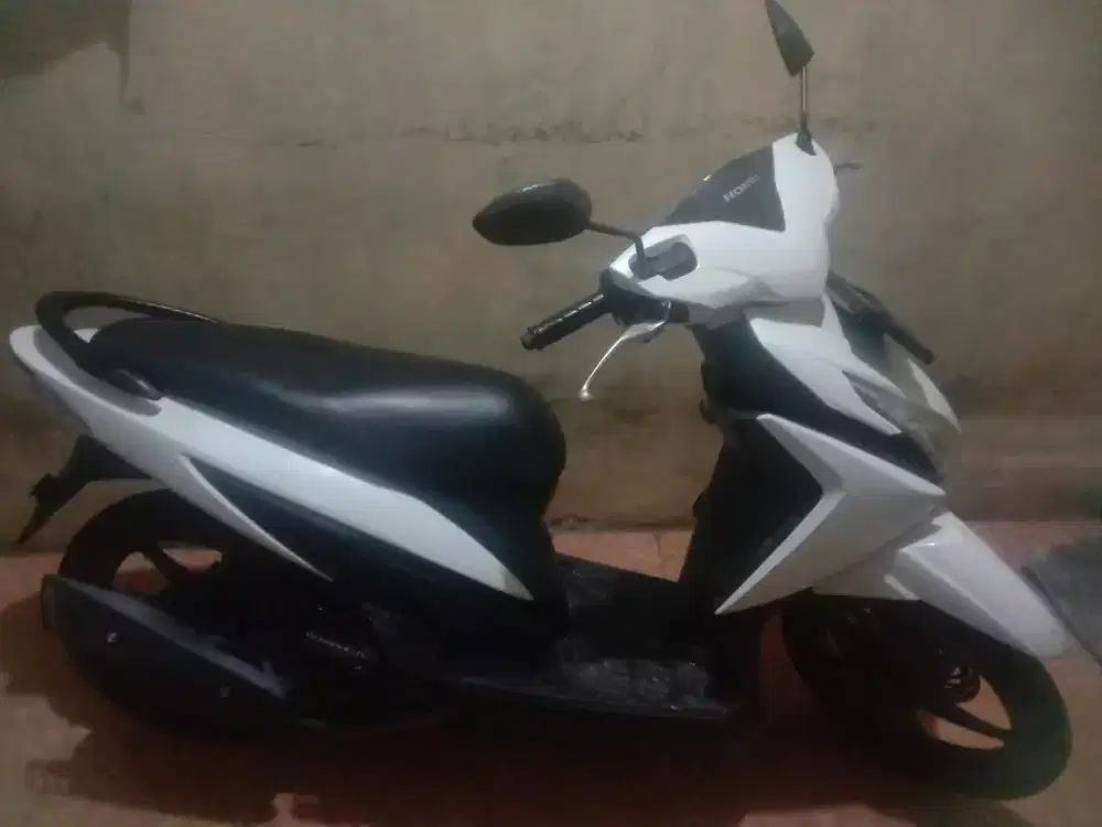 Jual motor Vario 2014