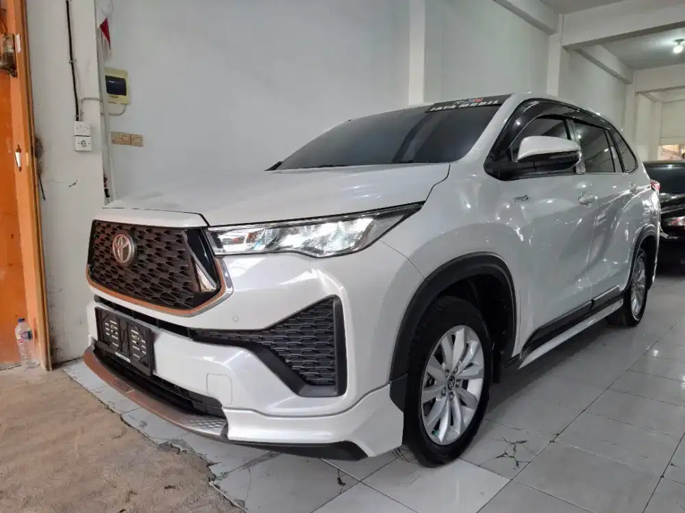 TOYOTA KIJANG INNOVA ZENIX V 2.0 HYBRID MODELLISTA, 2025