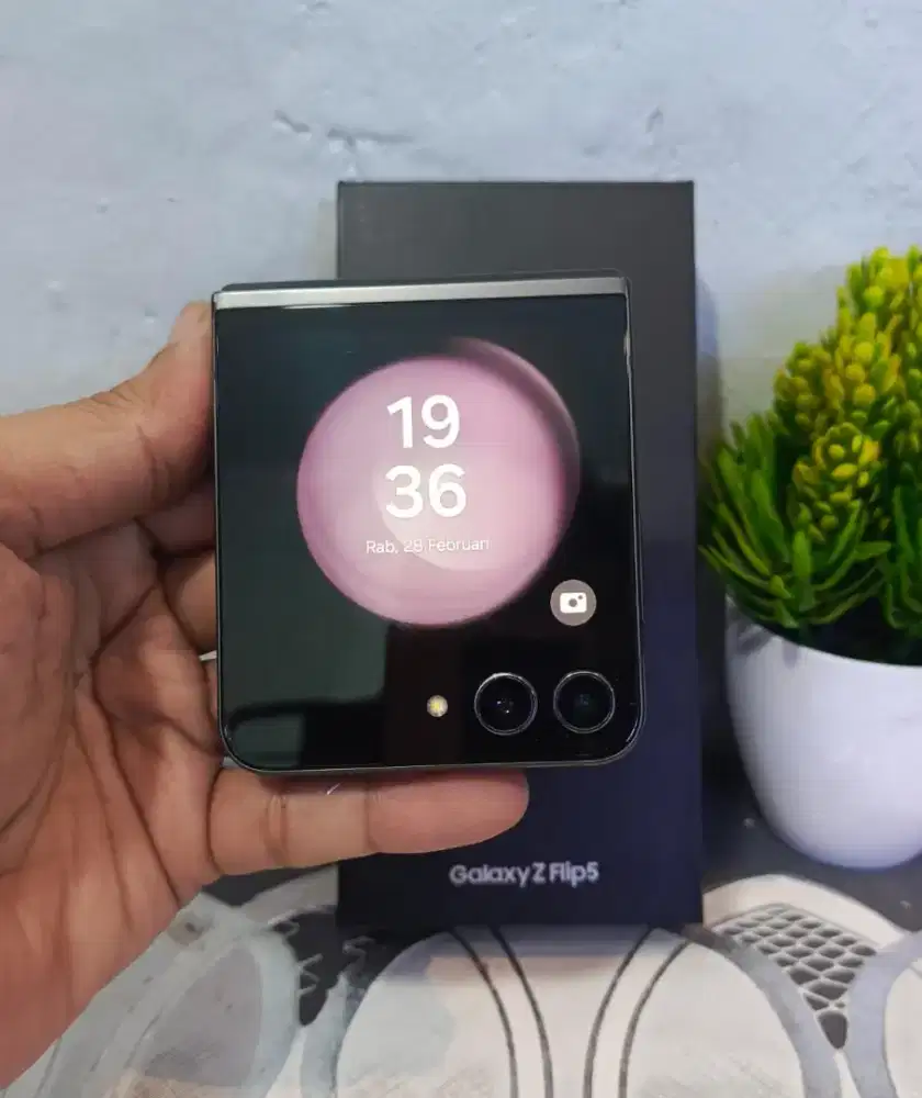 SAMSUNG Z FLIP 5 5G RAM 8/256GB ORIGINAL SEIN MULUS NORMAL