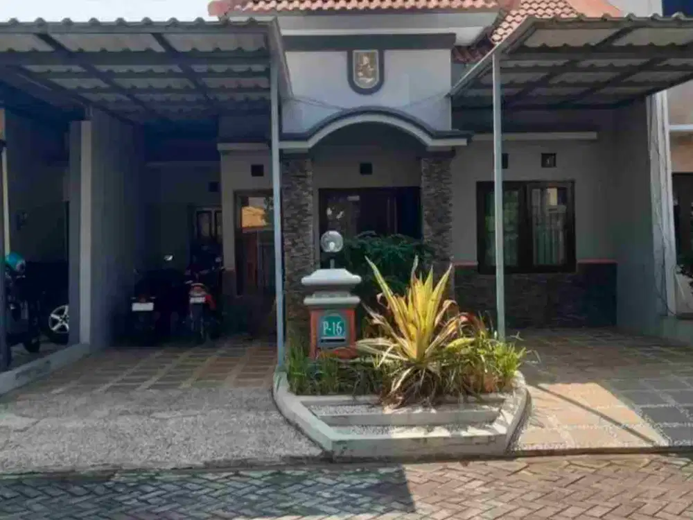 rumah graha estetika 4 menit ke Undip