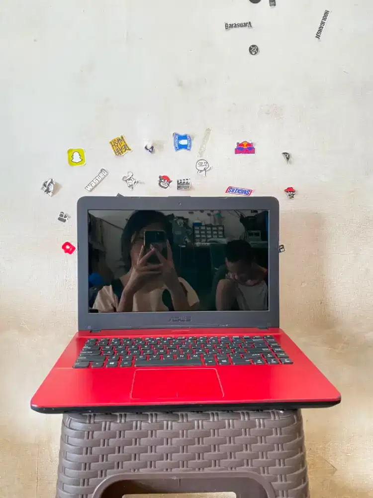 JUAL LAPTOP ASUS X441S INTEL N3060 RAM2GB HDD500GB