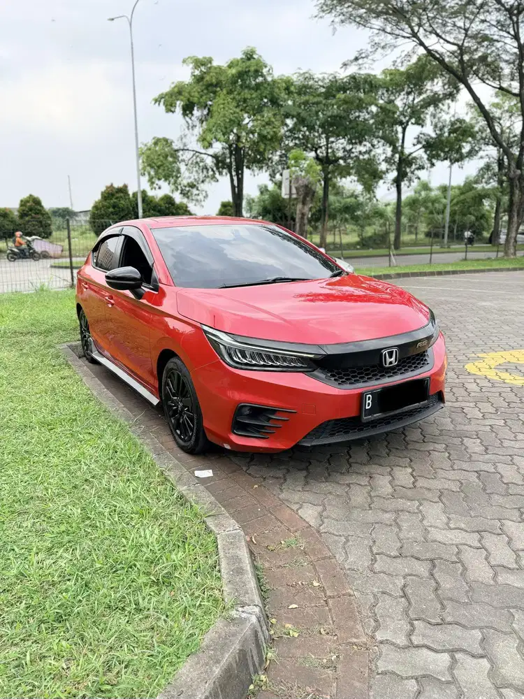 City HB RS 2022 Hatchback Merah non sensing