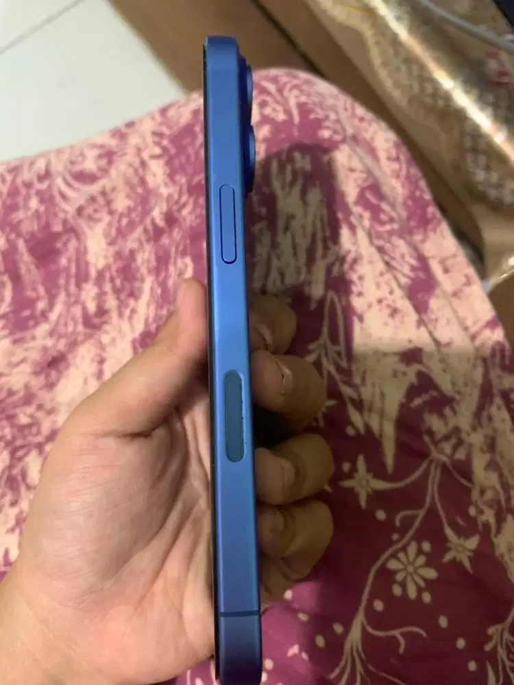 Dijual iphone 16 basic